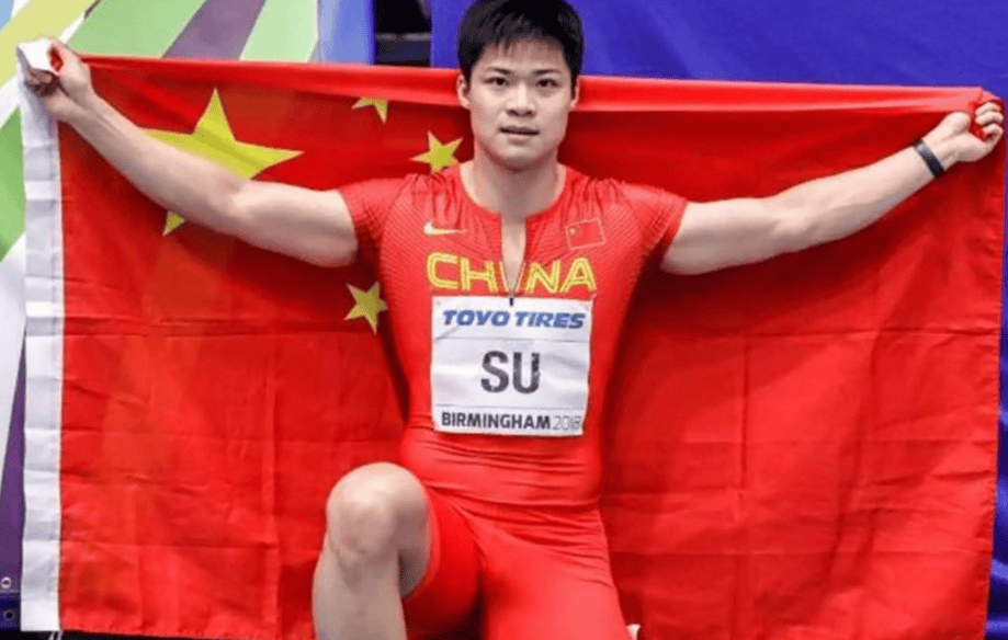 巴黎刷新世界纪录，苏炳添教练激动落泪！